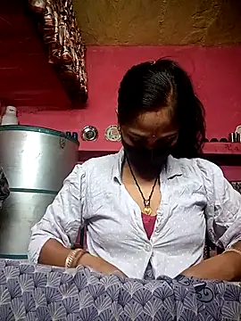 Snapshot of Suman_ji1 chatting on December 14, 9:37 am Suman ji1 online show from December 14, 9:37 am