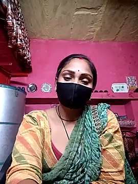 Snapshot of Suman_ji1 chatting on December 5, 11:09 am Suman ji1 online show from December 5, 11:09 am