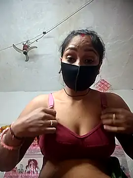 Snapshot of Suman_ji1 chatting on November 24, 10:37 am Suman ji1 online show from November 24, 10:37 am