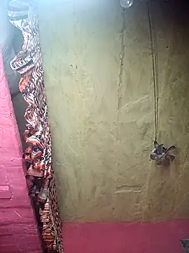 Snapshot of Suman_ji1 chatting on November 13, 10:30 am Suman ji1 online show from November 13, 10:30 am