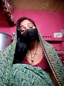 Snapshot of Suman_ji1 chatting on November 28, 10:10 pm Suman ji1 online show from November 28, 10:10 pm