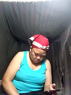 Snapshot of riso-00 chatting on October 8, 9:15 pm riso-00 online show from October 8, 9:15 pm