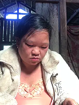 Snapshot of riso-00 chatting on November 30, 4:57 am riso-00 online show from November 30, 4:57 am