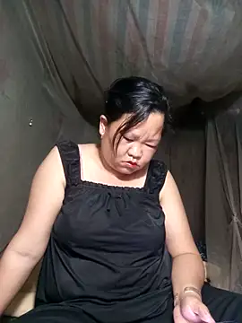 riso-00 online show from March 26, 9:35 pm