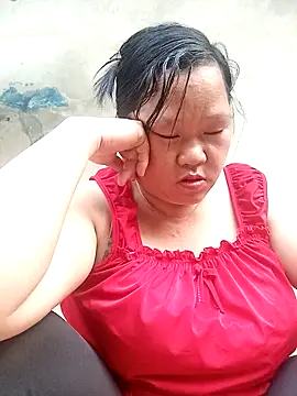 riso-00 online show from April 5, 1:12 am