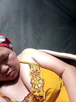 riso-00 online show from March 12, 3:49 pm