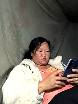 Snapshot of riso-00 chatting on November 28, 3:34 pm riso-00 online show from November 28, 3:34 pm