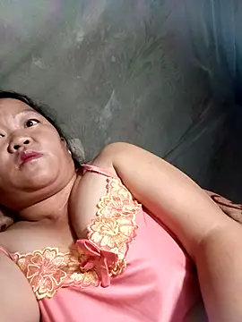 Snapshot of riso-00 chatting on November 7, 2:54 pm riso-00 online show from November 7, 2:54 pm