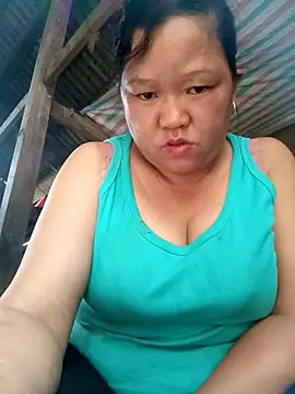 Snapshot of riso-00 chatting on October 20, 4:36 am riso-00 online show from October 20, 4:36 am