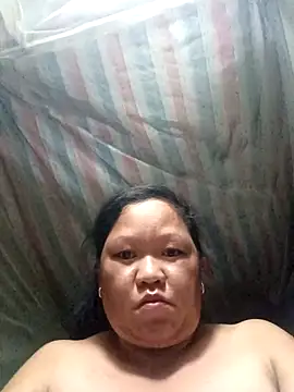 Snapshot of riso-00 chatting on October 12, 7:48 pm riso-00 online show from October 12, 7:48 pm