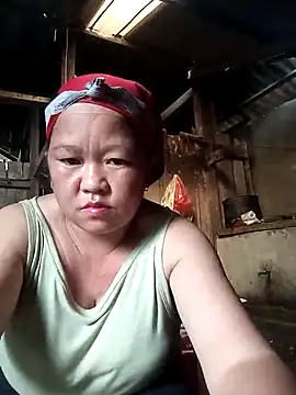 Snapshot of riso-00 chatting on October 8, 4:25 am riso-00 online show from October 8, 4:25 am