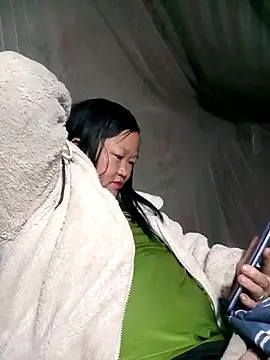 riso-00 online show from February 10, 1:54 pm