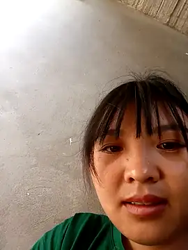 Snapshot of SSexykute3456 chatting on October 18, 12:12 am SSexykute3456 online show from October 18, 12:12 am