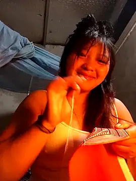 SSexykute3456 online show from December 3, 10:42 pm