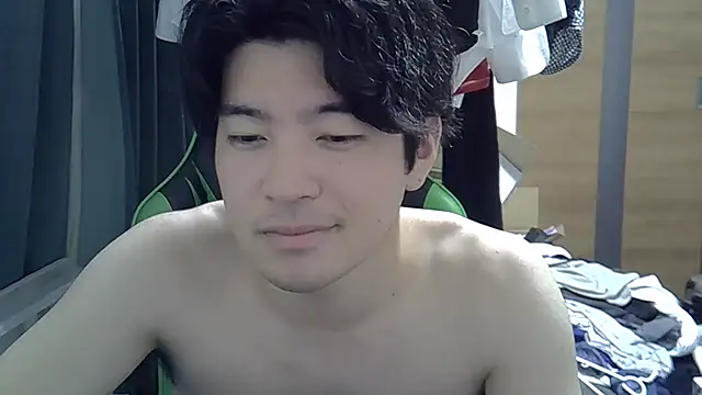 aokunvvv online show from October 16, 4:26 pm