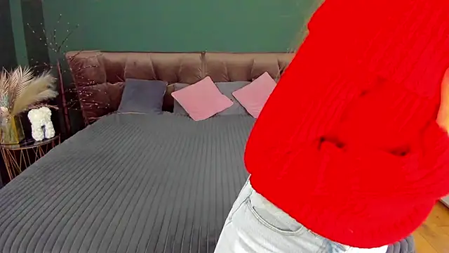 Alina Blonde online show from November 9, 6:39 am