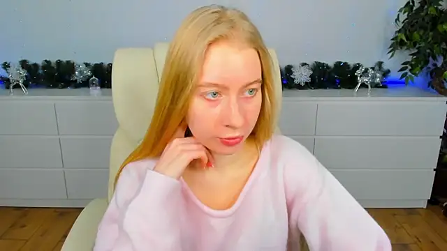 Alina Blonde online show from January 15, 6:28 am