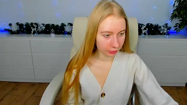 Alina Blonde online show from January 7, 6:40 am