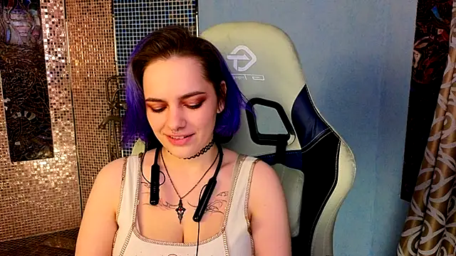 Eniferi online show from November 30, 1:01 pm