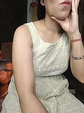 Snapshot of Neha_Singh92 chatting on July 16, 5:54 pm Neha Singh92 online show from July 16, 5:54 pm