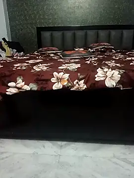 Snapshot of Neha_Singh92 chatting on September 25, 4:57 pm Neha Singh92 online show from September 25, 4:57 pm