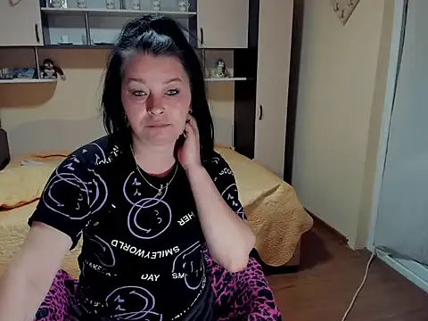 Soffy Skye online show from May 4, 5:11 am