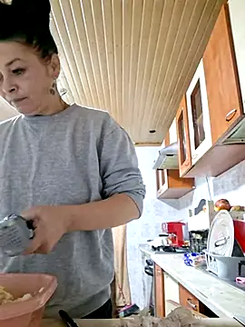 Snapshot of Soffy_Skye chatting on November 21, 7:07 am Soffy Skye online show from November 21, 7:07 am