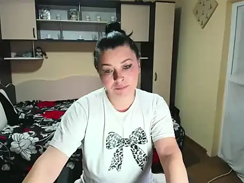 Soffy Skye online show from March 13, 5:56 am