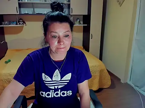 Soffy Skye online show from April 24, 4:58 am