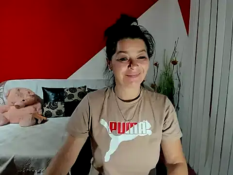 Soffy Skye online show from September 20, 3:44 am