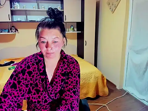 Soffy Skye online show from May 17, 4:56 am