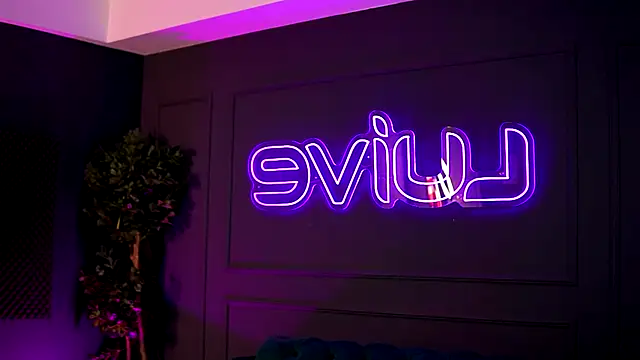 YuliaDesirevska online show from November 23, 7:57 pm