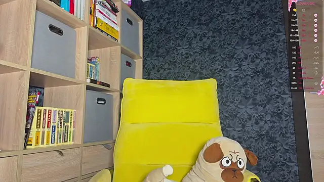 AzureEyes online show from October 20, 3:56 pm