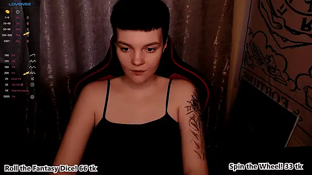 KrisNeal online show from December 3, 9:31 am