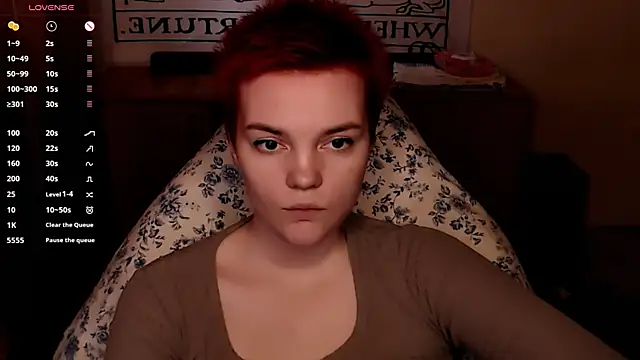 KrisNeal online show from April 22, 11:39 am