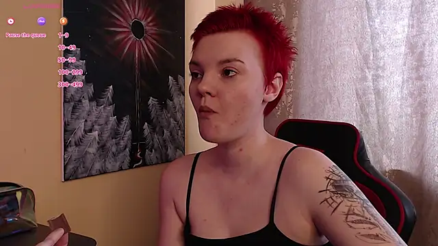 KrisNeal online show from April 26, 9:39 am