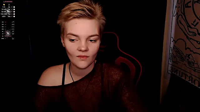 KrisNeal online show from November 3, 10:19 am