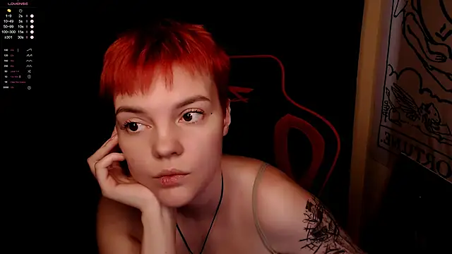 KrisNeal online show from November 5, 10:07 am