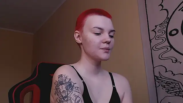 KrisNeal online show from February 7, 9:28 am