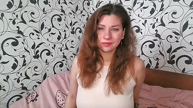 YourEmilie online show from February 19, 9:50 am