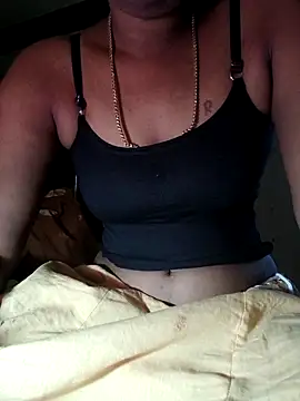 Snapshot of Tamil_Kavitha chatting on February 4, 4:18 am Tamil Kavitha online show from February 4, 4:18 am