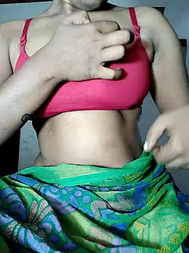 Snapshot of Tamil_Kavitha chatting on February 9, 5:38 am Tamil Kavitha online show from February 9, 5:38 am