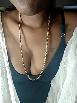 Snapshot of Tamil_Kavitha chatting on December 15, 7:47 am Tamil Kavitha online show from December 15, 7:47 am