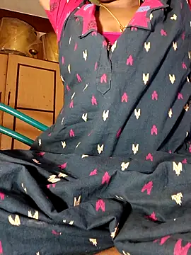 Snapshot of Tamil_Kavitha chatting on March 4, 5:37 am Tamil Kavitha online show from March 4, 5:37 am