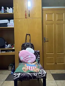 xiuchun100 online show from March 9, 1:14 pm