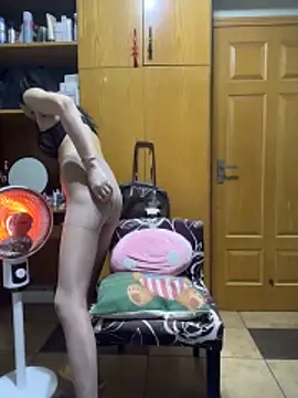 xiuchun100 online show from March 11, 1:27 pm