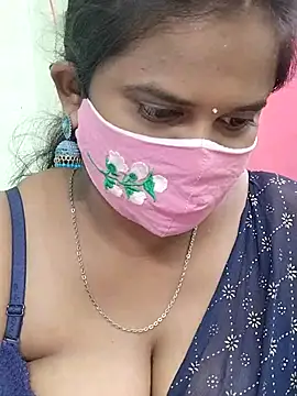 Snapshot of Diya_Rani chatting on October 30, 4:48 pm Diya Rani online show from October 30, 4:48 pm