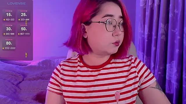 Snapshot of Sexy_Peachy chatting on October 16, 7:16 am Sexy Peachy online show from October 16, 7:16 am