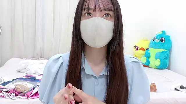  Mia land  online show from March 23, 1:44 pm