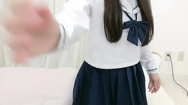  Mia land  online show from October 29, 1:21 pm